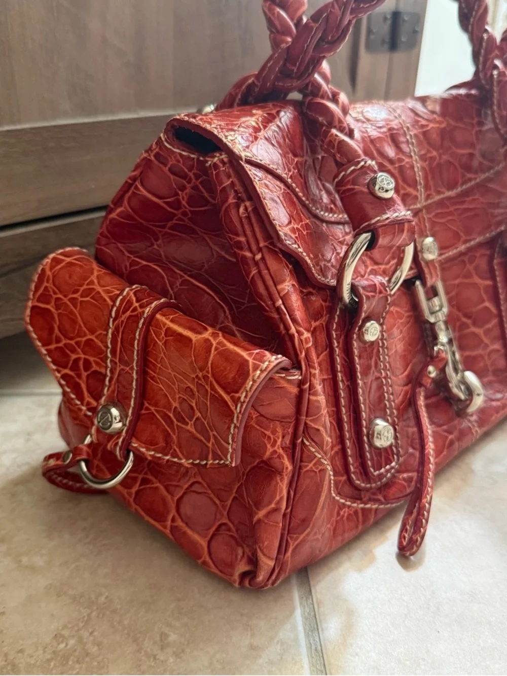 Francesco Biasia Red Braided-Handle Women’s Satchel Bag - Picture 3 of 13